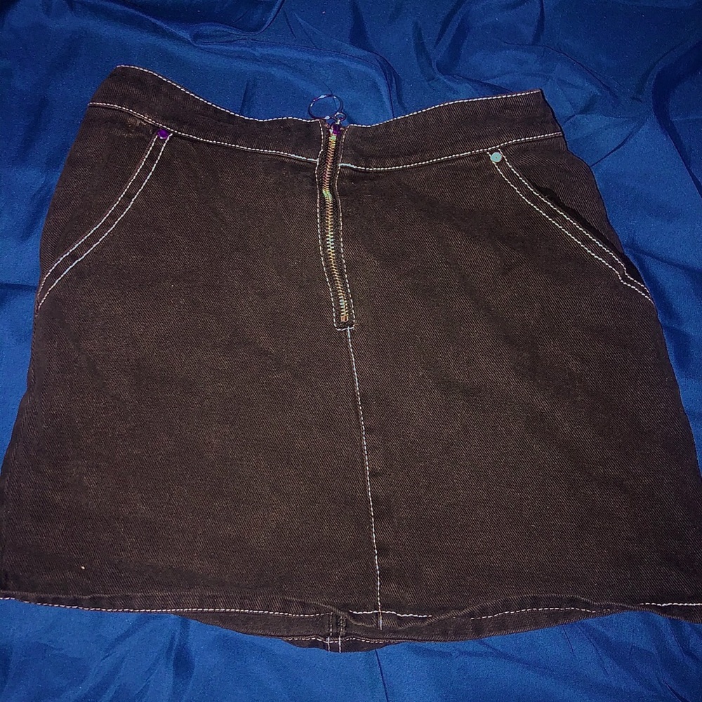 mini skirt